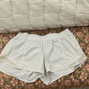Lululemon white shorts 10